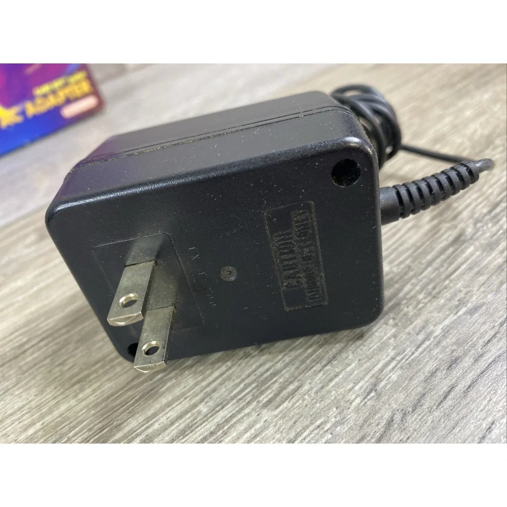 Official Nintendo Gameboy Pocket Gameboy Pocket AC Adapter w/ Box